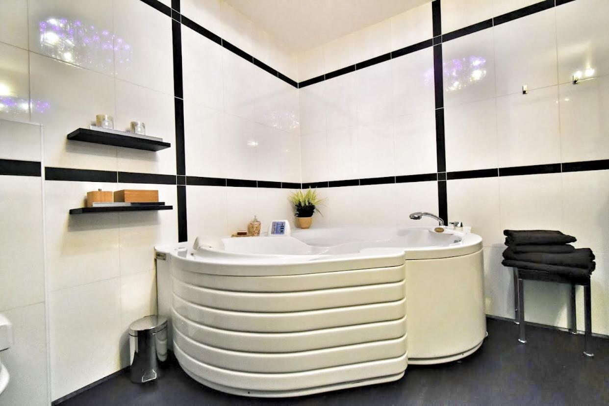 Apartment Okruzni Špindlerŭv Mlýn Luaran gambar